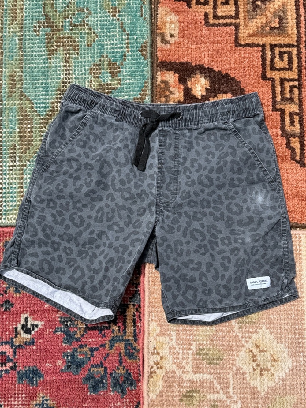 BANKS JOURNAL XS Gray Leopard Print Drawstring Shorts